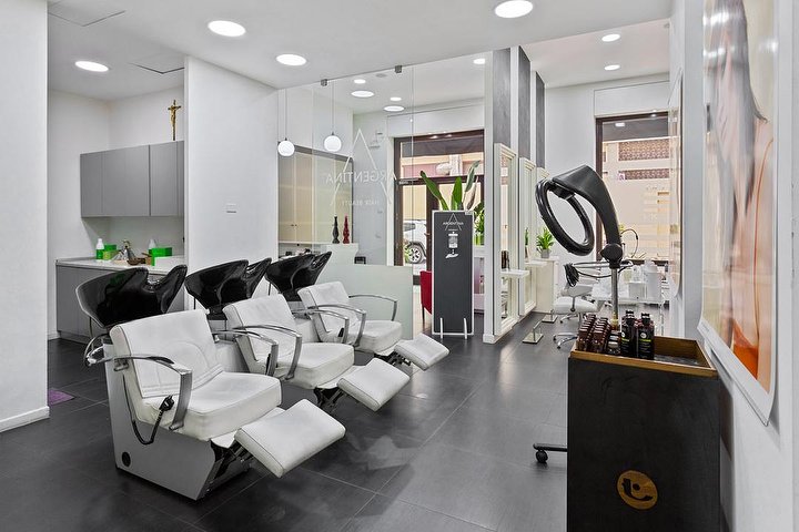 Argentina Hair Beauty - Coiffure Pescara - Photo de galerie - OneBooking