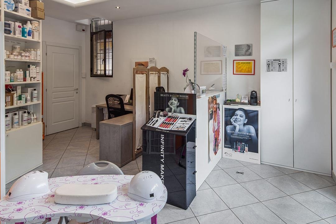 Centro Estetico Solarium Julius Caesar 84, Emilia-Romagna