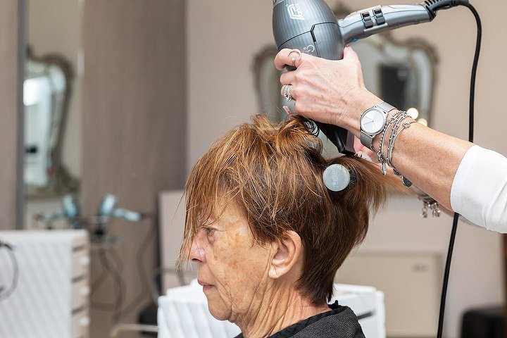 Acconciature Le Miroir - Coiffure Verona - Photo de galerie - OneBooking