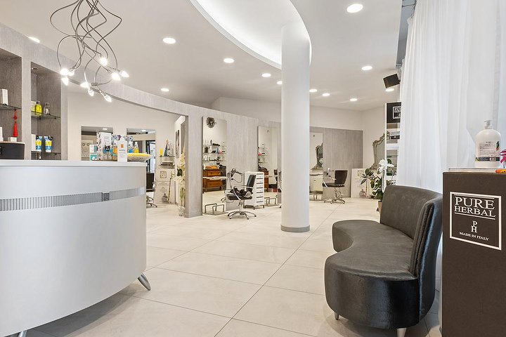 Acconciature Le Miroir - Coiffure Verona - Photo de galerie - OneBooking