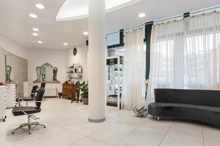 Acconciature Le Miroir - Coiffure Verona - Photo de galerie - OneBooking