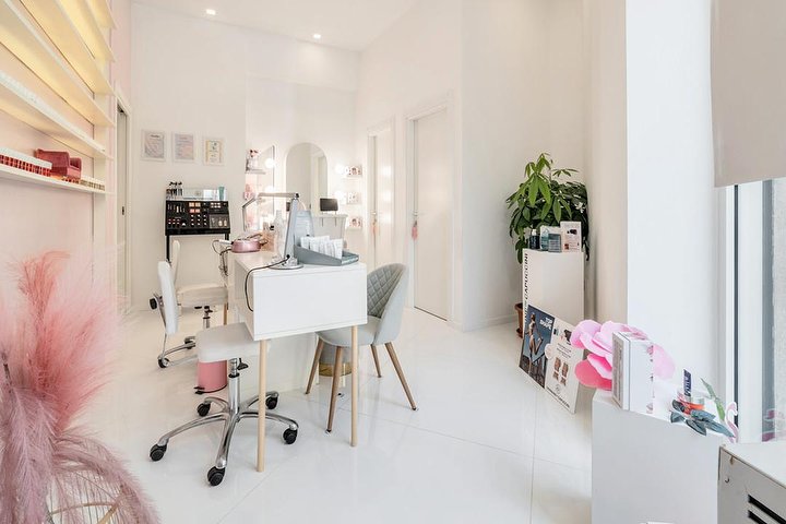 Misaky - Onglerie Salerno - Photo de galerie - OneBooking