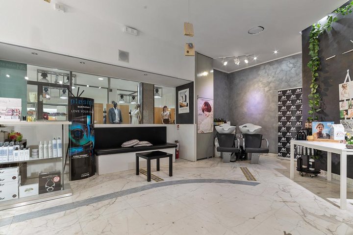 Hairstyle AM - Coiffure Salerno - Photo de galerie - OneBooking