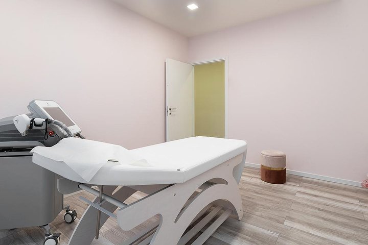 Lux Beauty & Salon - Épilation Arezzo - Photo de galerie - OneBooking