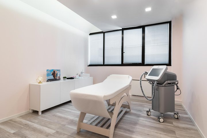 Lux Beauty & Salon - Épilation Arezzo - Photo de galerie - OneBooking