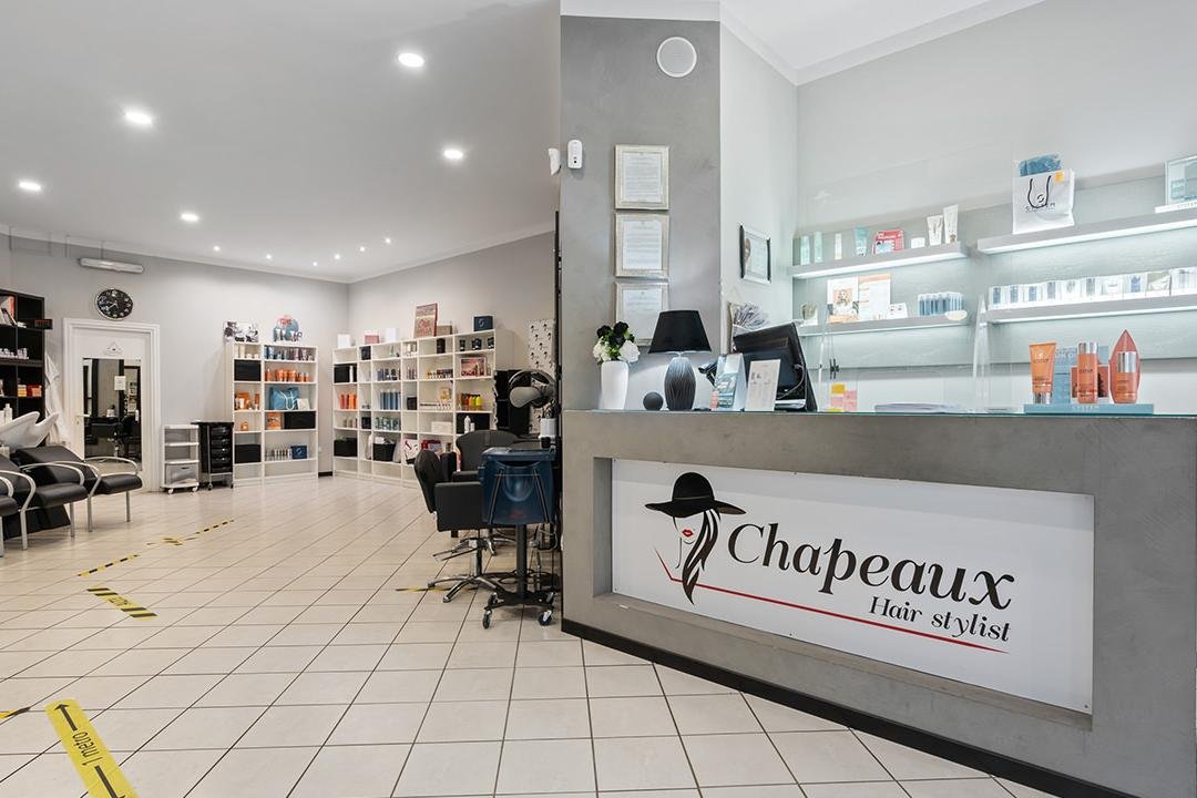 Chapeaux Hair Stylist, Civita Castollana, Lazio