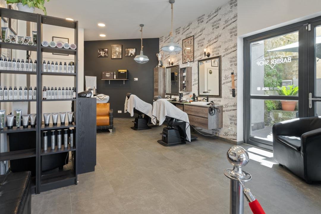 Alex Barber Shop, Anguillara Sabazia