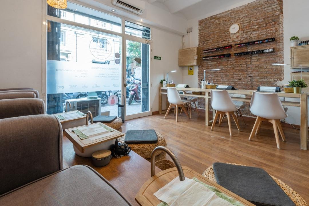 Luxy Nails & Beauty Bar Bisbe Sivilla, Sant Gervasi-Bonanova, Barcelona