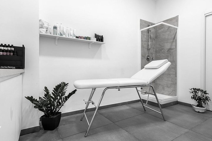 Elegance Hair Salon - Coiffure Palermo - Photo de galerie - OneBooking