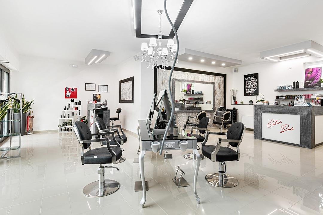 Cinzia Parrucchiera, Bussi Sul Tirino, Abruzzo