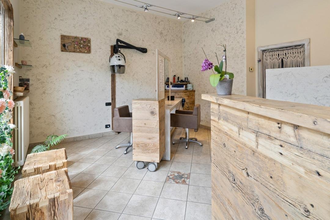 Harmonhair, Lombardia
