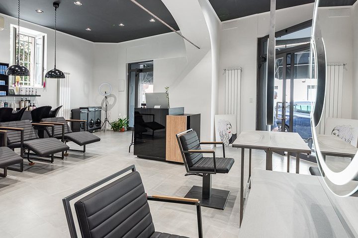 Valentina Di Maggio Hair Salon - Coiffure Genova - Photo de galerie - OneBooking