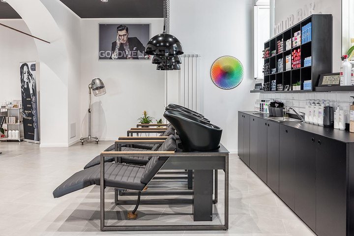 Valentina Di Maggio Hair Salon - Coiffure Genova - Photo de galerie - OneBooking