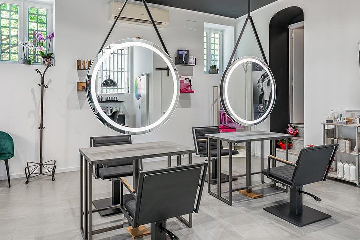 Valentina Di Maggio Hair Salon - Coiffure Genova - Photo de galerie - OneBooking
