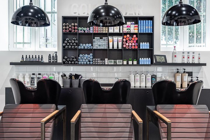 Valentina Di Maggio Hair Salon - Coiffure Genova - Photo de galerie - OneBooking