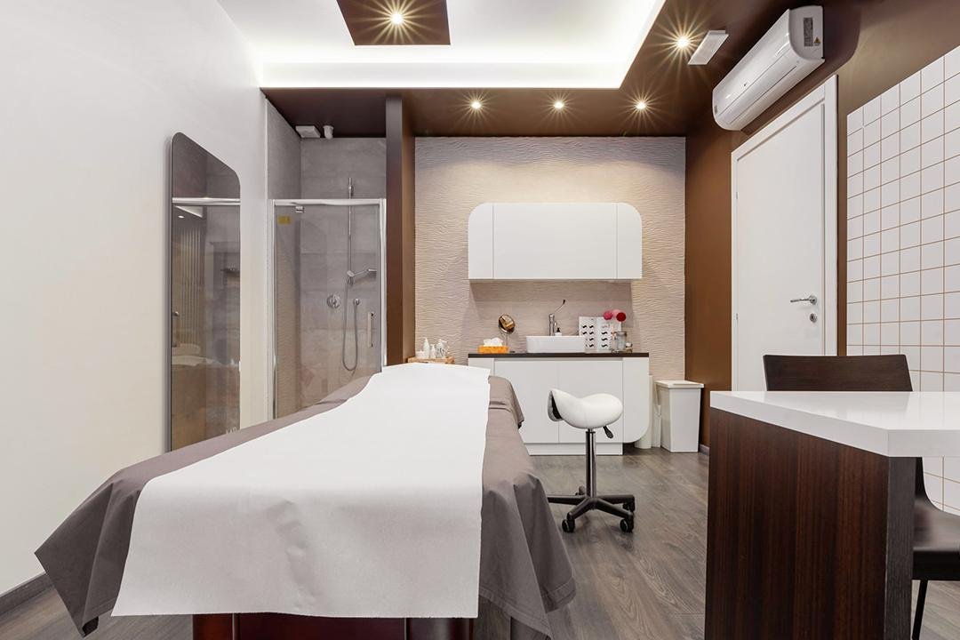 Seventeen - Brows Therapy, Cavoretto, Torino