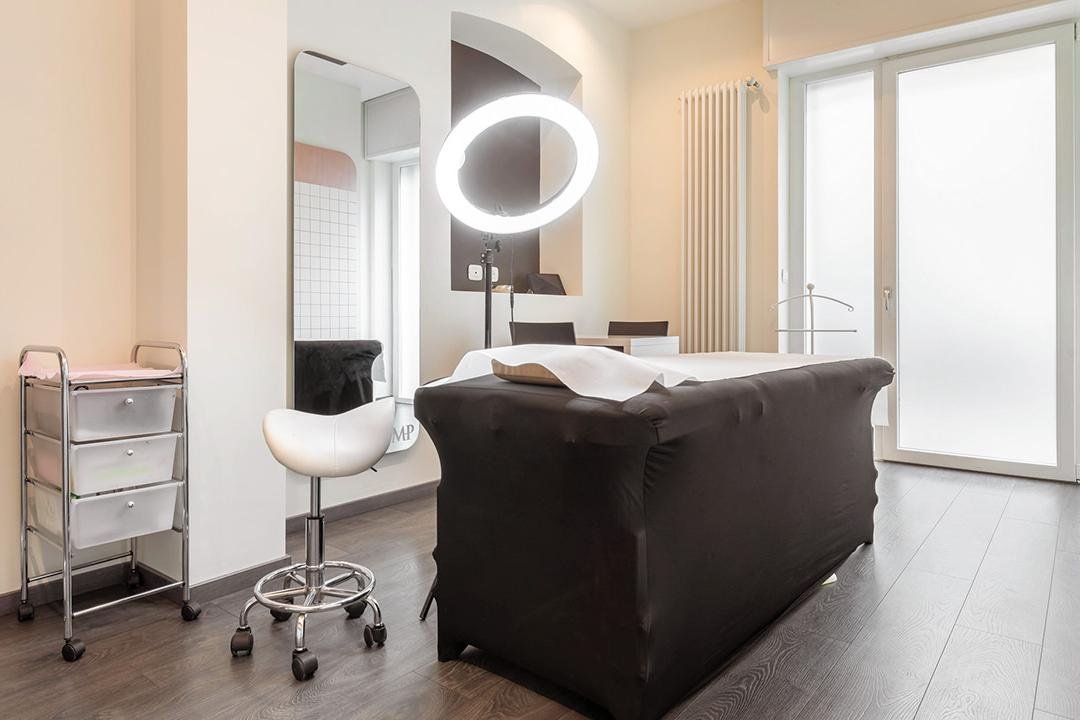 Seventeen - Brows Therapy, Cavoretto, Torino