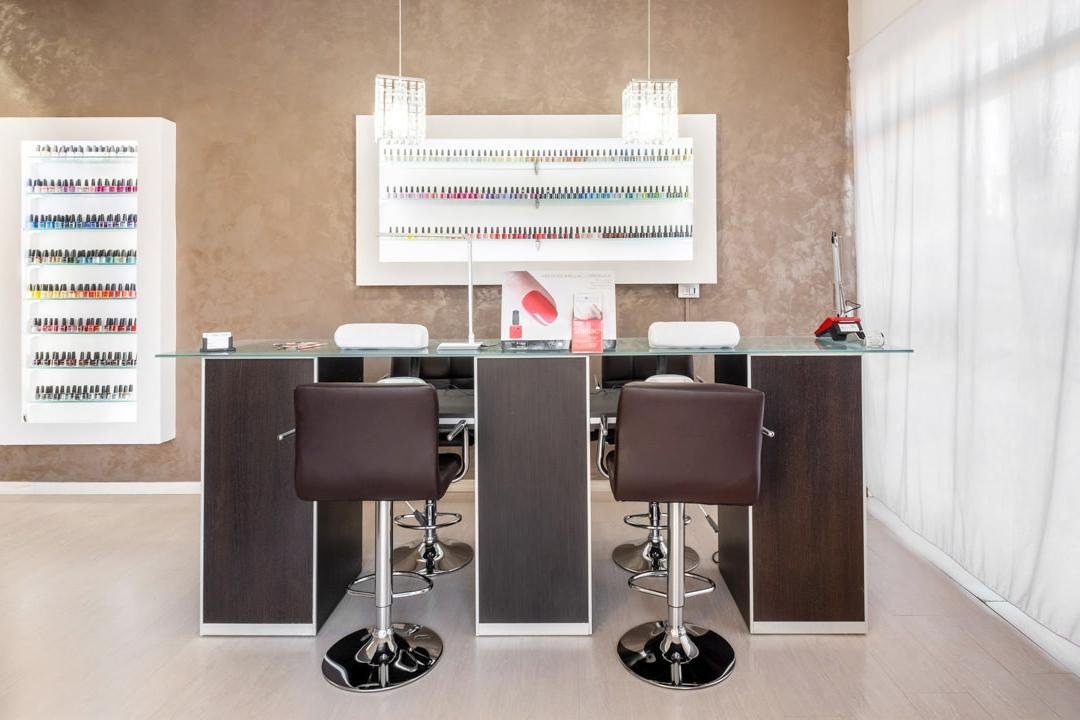 Nails Center, Ostuni