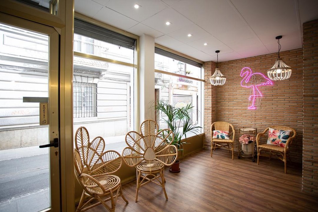 Flamingo Beauty and Nails Bar, Centro-Sagrario, Granada