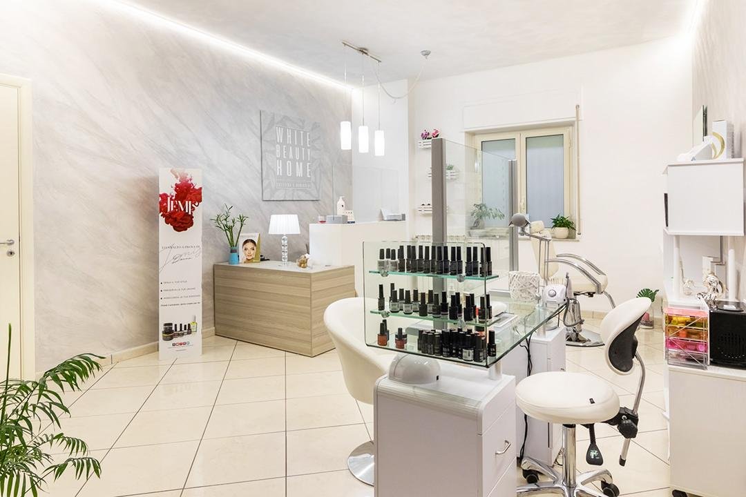 White Beauty Home, Cosenza, Calabria