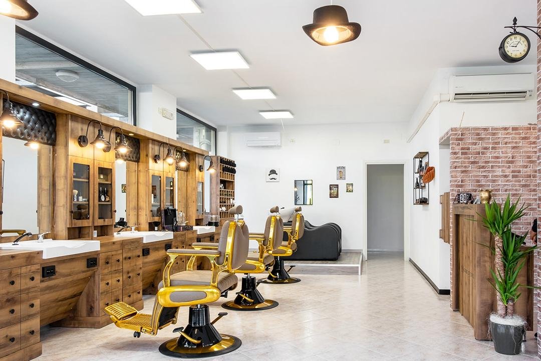 Il Signore Dei Capelli, Montecchio Maggiore, Vicenza Provincia