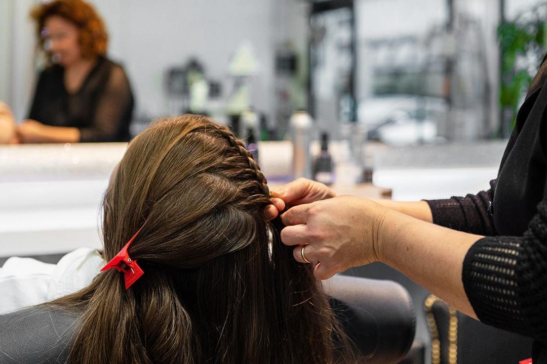 Taglio e trattamenti capelli uomo Sassuolo prenota un appuntamento