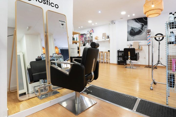 Priscila Cano - Barbier Granada - Photo de galerie - OneBooking