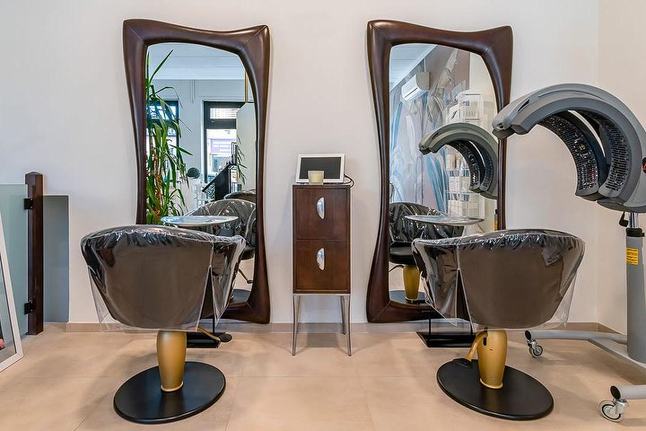 Tagliati per il successo - New Generation - Coiffure Pesaro - Photo de galerie - OneBooking