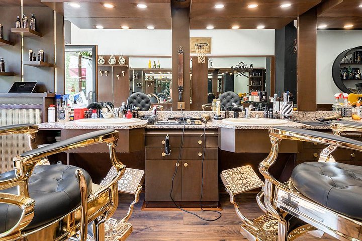 Vintage Bolivar Since 1964 - Barbier Milano - Photo de galerie - OneBooking