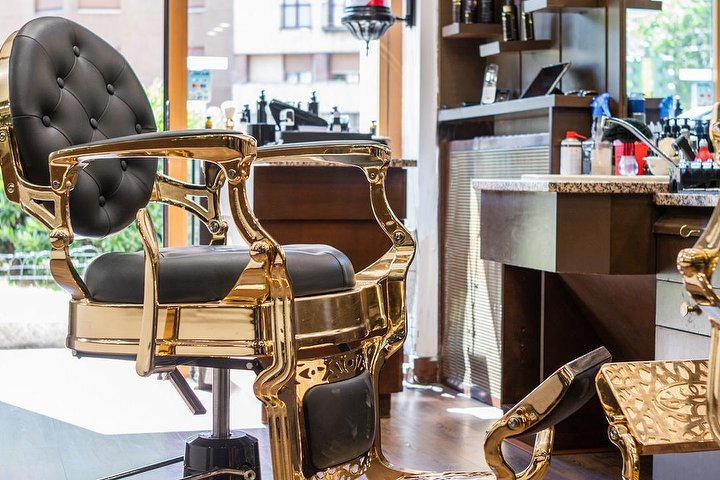 Vintage Bolivar Since 1964 - Barbier Milano - Photo de galerie - OneBooking