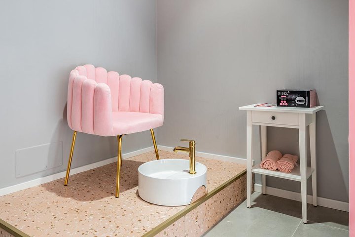Unibeauty - Onglerie Bologna - Photo de galerie - OneBooking