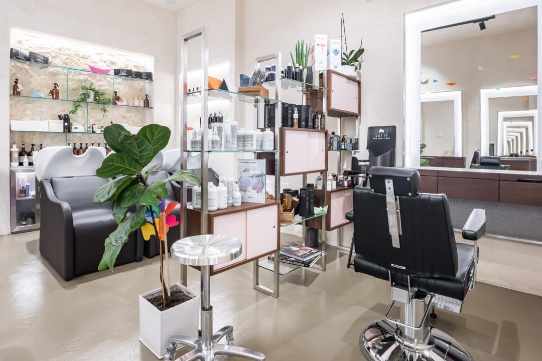 La Bottega dello Stile Pessina, Bonaria, Cagliari