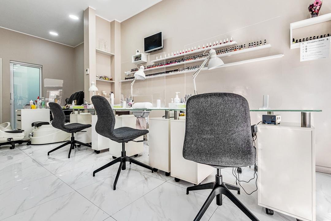 Only Nail, Giambellino - Lorenteggio, Milano