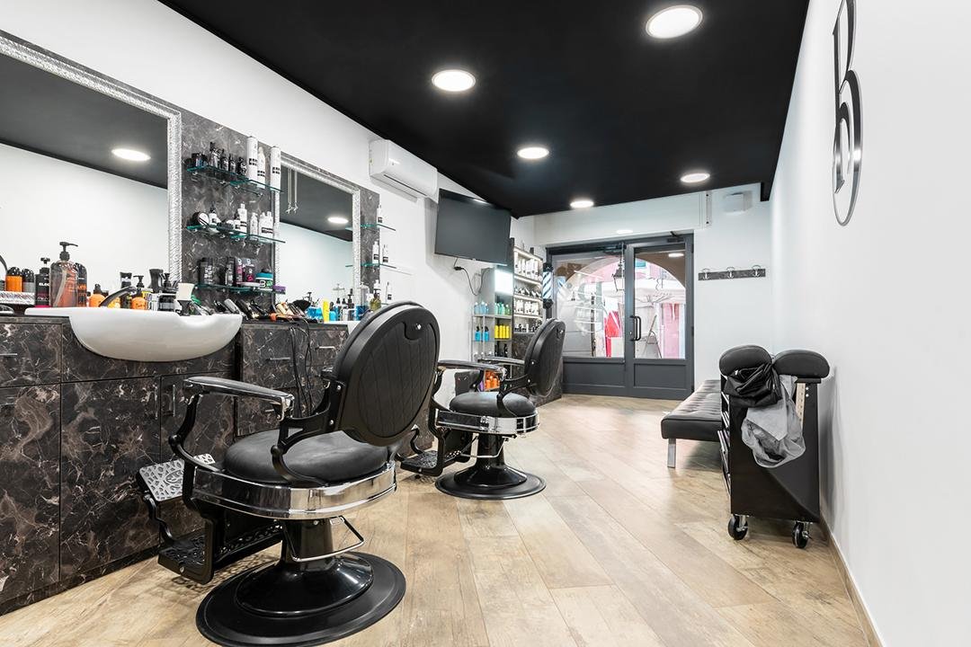 Barney's Barber Studio, Carmagnola, Piemonte
