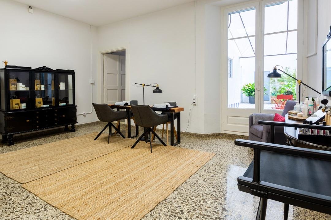 ALMA Nails and Beauty Bar, Provincia de Barcelona