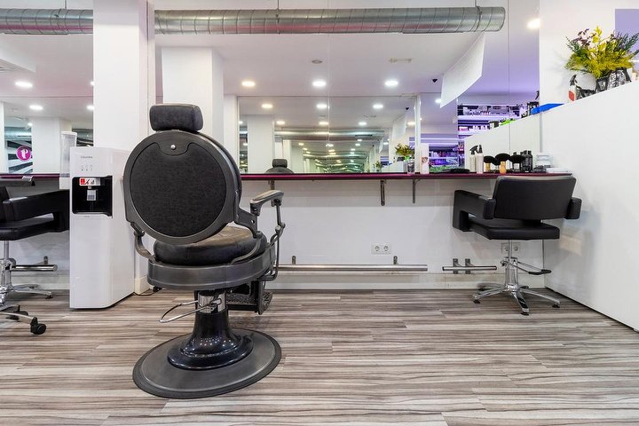 Premier Academy - Barbier Santander - Photo de galerie - OneBooking