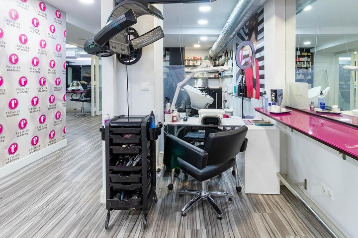 Premier Academy - Barbier Santander - Photo de galerie - OneBooking