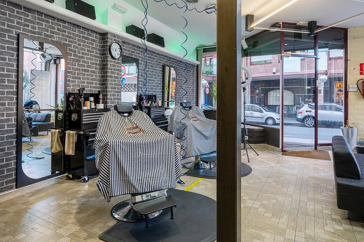 The Famous Barber Shop