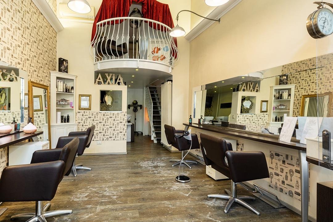 Axia Parrucchieri & Truccatori, Porta Genova, Milano