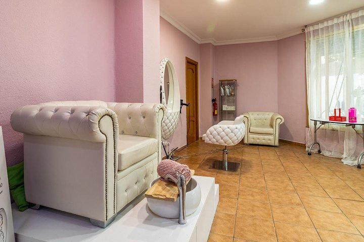 Marine Zakaryan Salón de Belleza - Onglerie Málaga - Photo de galerie - OneBooking