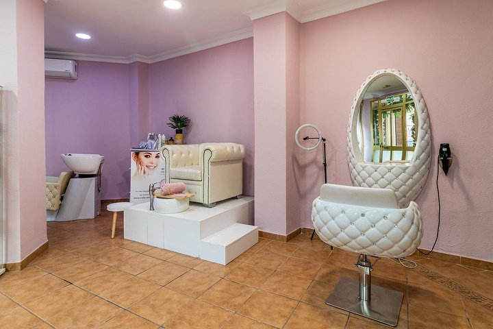 Marine Zakaryan Salón de Belleza - Onglerie Málaga - Photo de galerie - OneBooking