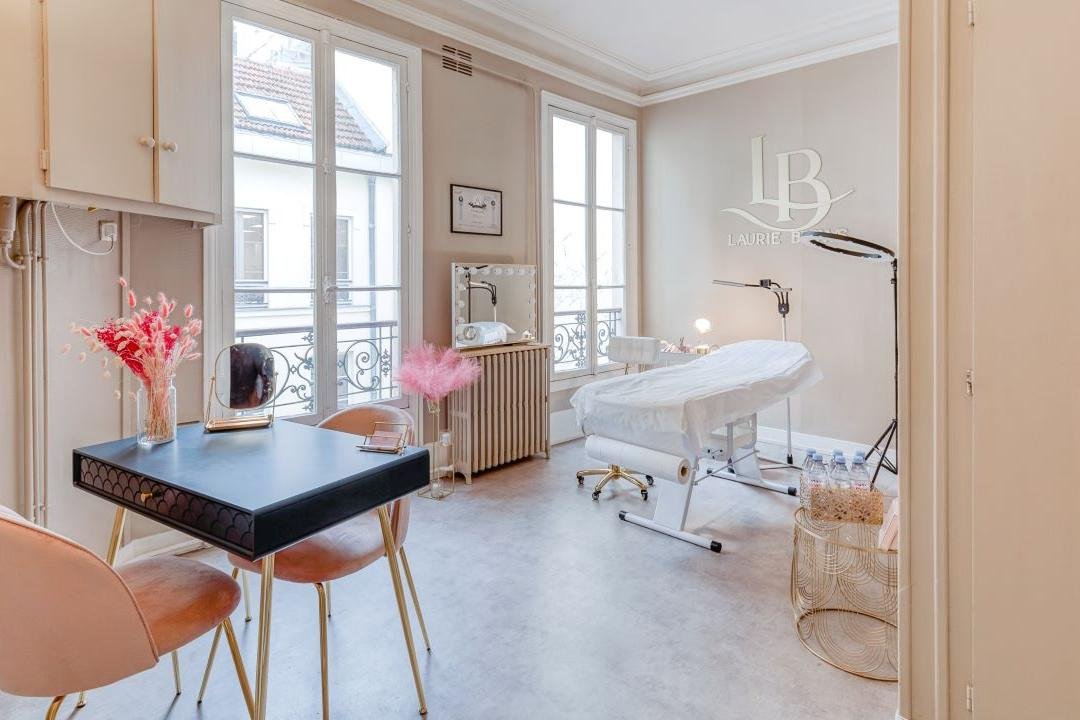 Laurie Brows , Porte Dauphine, Paris