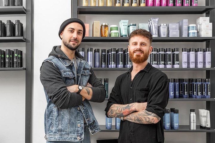 Contesta Rock Hair - Coiffure Milano - Photo de galerie - OneBooking