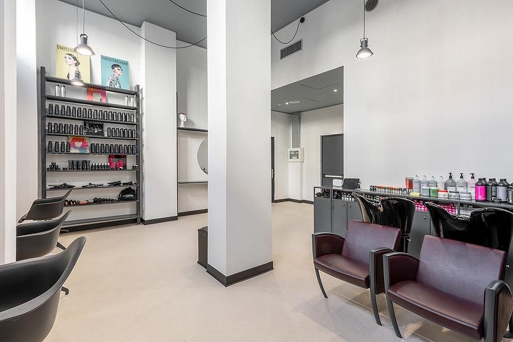 Contesta Rock Hair - Coiffure Milano - Photo de galerie - OneBooking