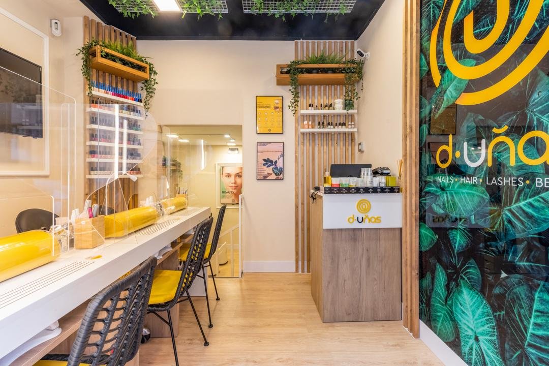 D Uñas Gabriel Lobo, El Viso, Madrid