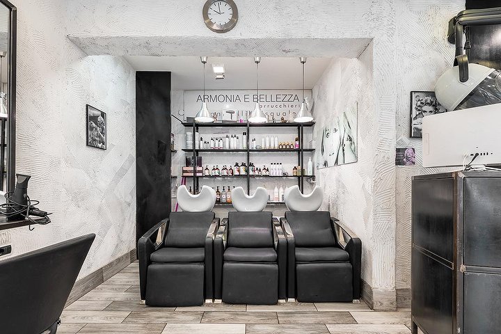 Armonia e Bellezza - Salvo D'Acquisto - Coiffure San Giorgio a Cremano - Photo de galerie - OneBooking