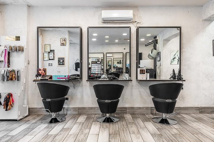 Armonia e Bellezza - Salvo D'Acquisto - Coiffure San Giorgio a Cremano - Photo de galerie - OneBooking