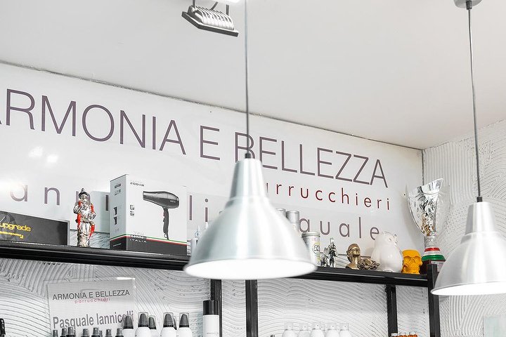 Armonia e Bellezza - Salvo D'Acquisto - Coiffure San Giorgio a Cremano - Photo de galerie - OneBooking