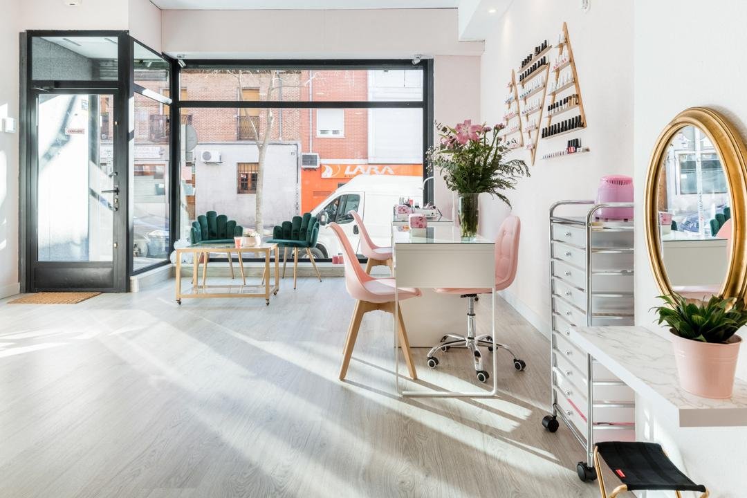 Nails & Beauty by Alessandra Santi, Pinar del Rey, Madrid