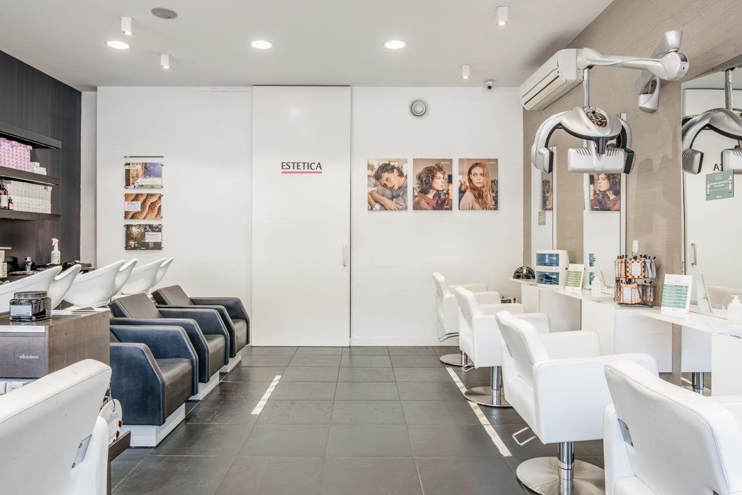 Elmo Parrucchieri, Catania